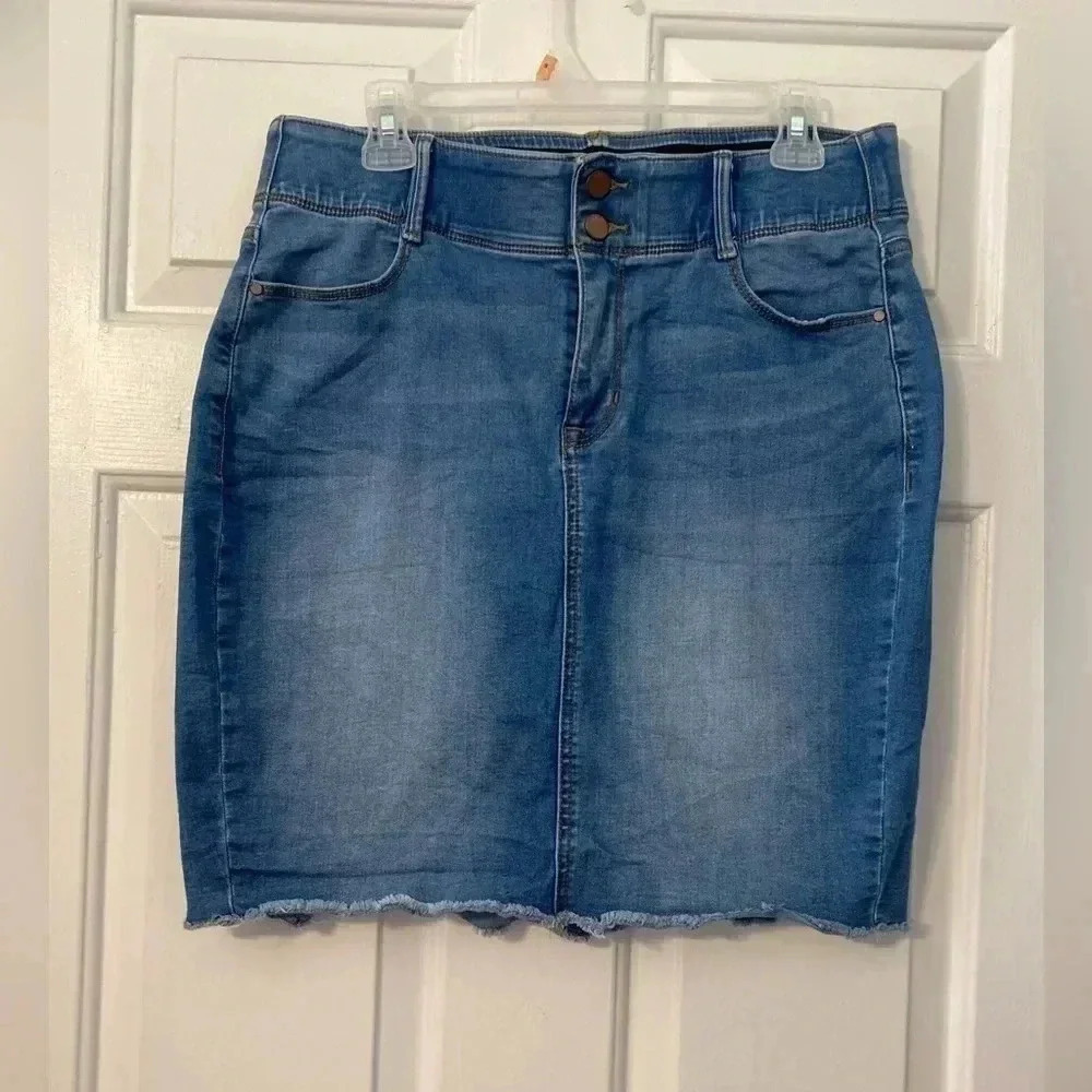 APT 9 Denim Jean Pencil Skirt Pockets‎ Slit Stretch Whiskered Blue Wash Sz 12